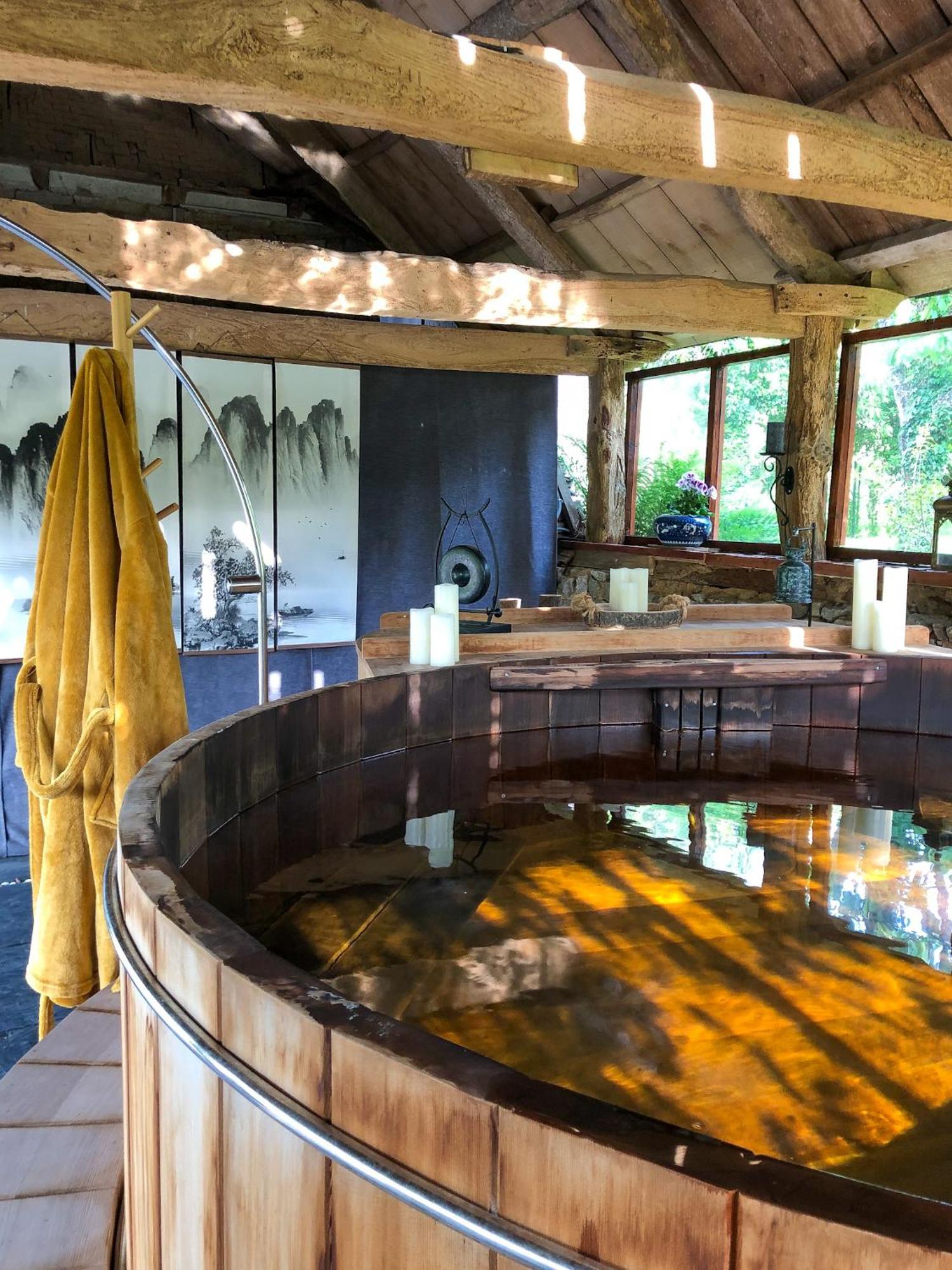 Demeure Du Porzou, Chambres D'Hotes De Charme Dans Demeure D'Exception, Parc Paysager, Spa, Massages, Proche Paimpol, Classe 4 Epis Yvias ภายนอก รูปภาพ